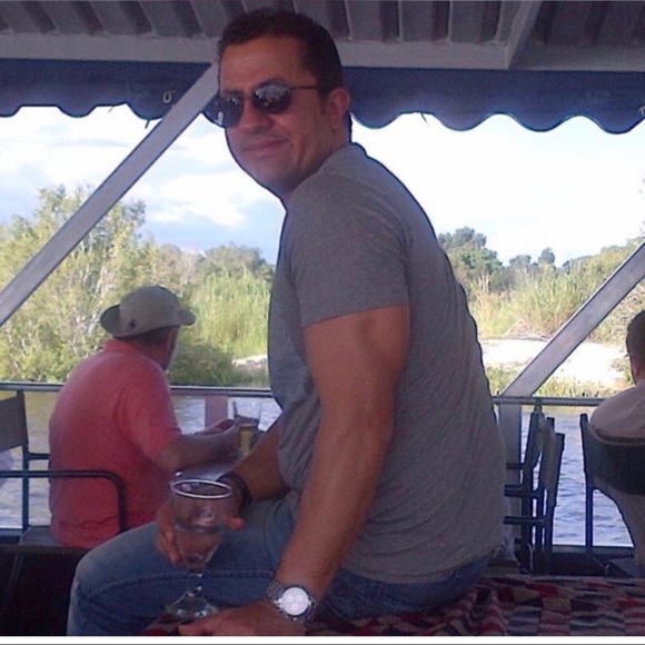 Meet your Posher, Khaled - Picture 1 of 1